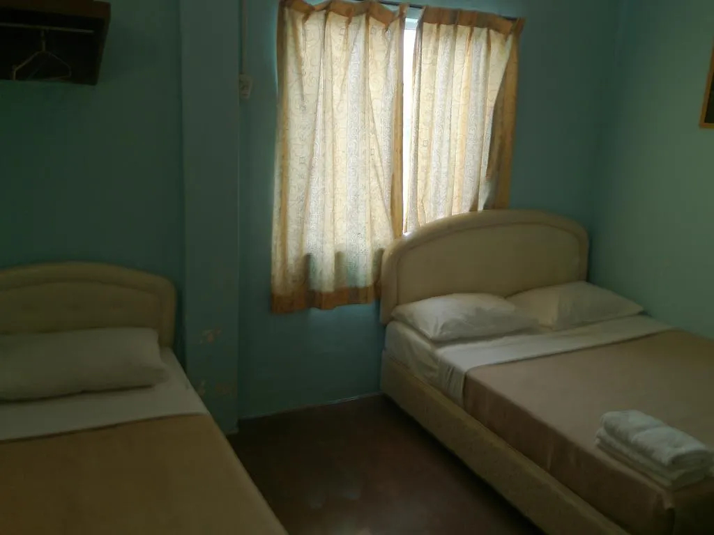 Guest house B Link Hotel Kulai
