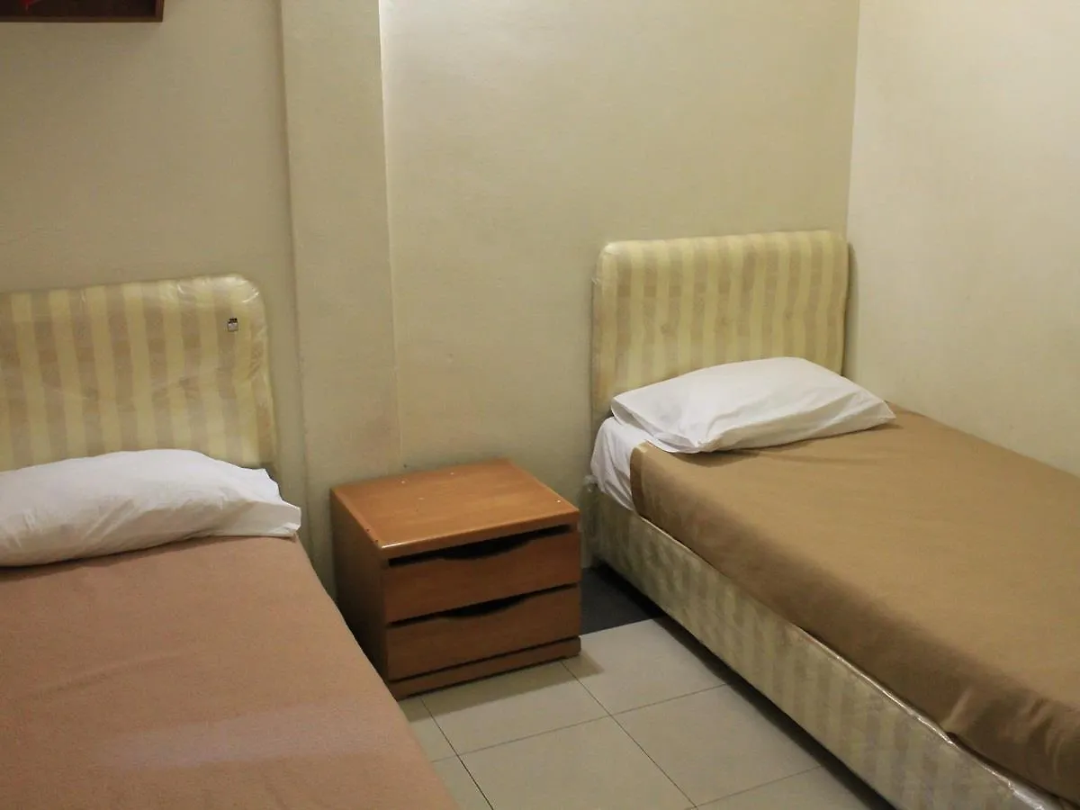 B Link Hotel Kulai Guest house